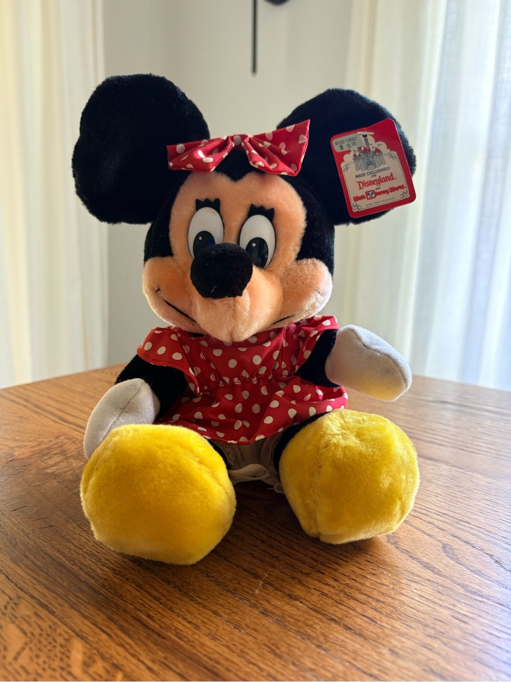 VTG Classic Walt Disney’s Minnie Mouse plush by Walt Disney Productions- tag